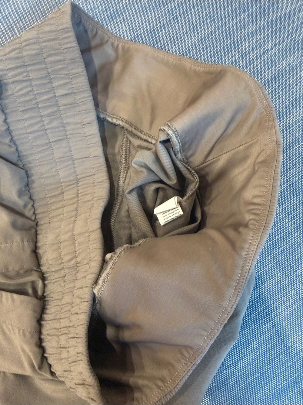 SPANX Casual Fridays Elastic Waist Smoke Taupe Drawstring Athletic Shorts - Picture 5 of 7